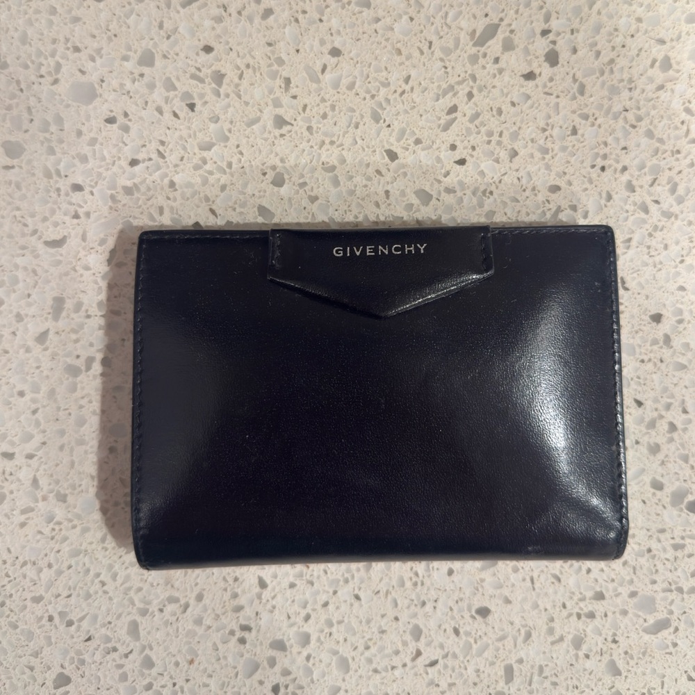 ✮ GIVENCHY ✮ Black Leather Wallet Card Holder